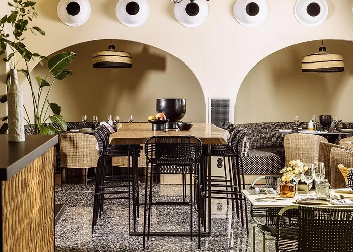Le Garage Biarritz Hotel