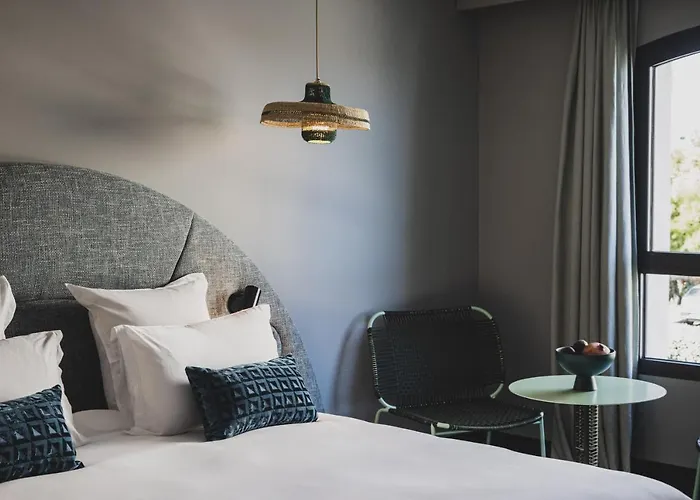 Le Garage Biarritz Hotel